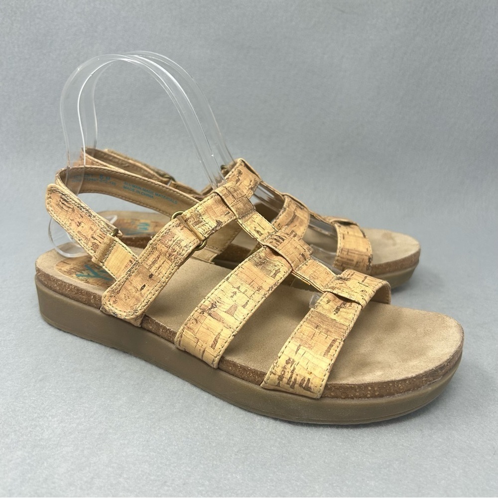Yuu Henest Sandals Women's Size 8 Tan Flat Strappy Slingback Hook Loop